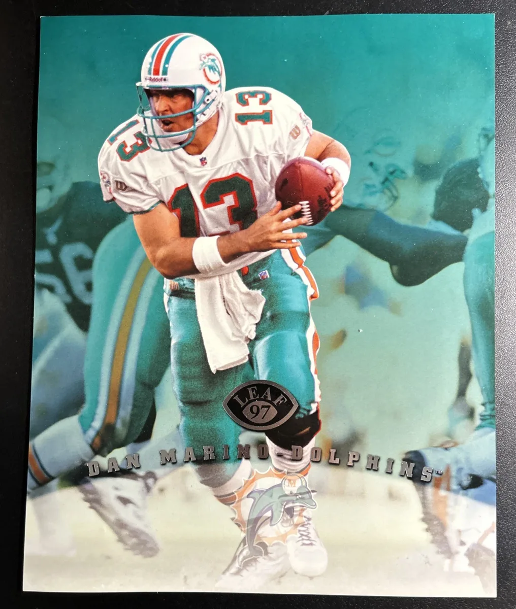 1997 Leaf Dan Marino 8×10 jumbo card.