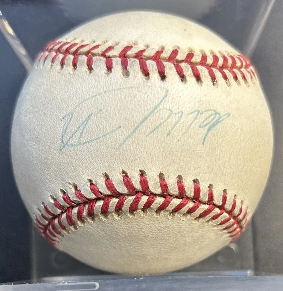 Hideo Nomo signed National League baseball.